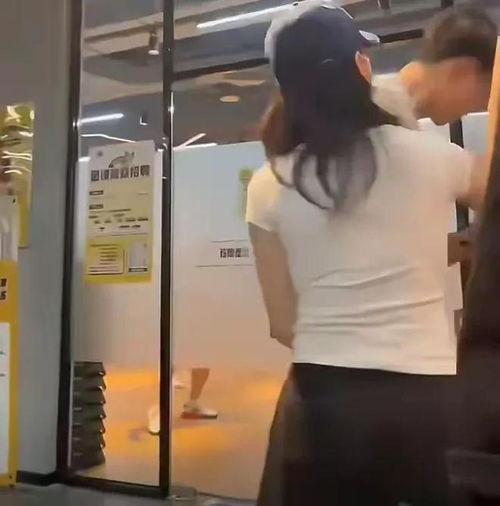 健身男教练爆料视频,揭秘健身圈不为人知的秘密与真相