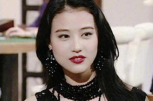 最近最热明星,揭秘近期最热明星的闪耀时刻