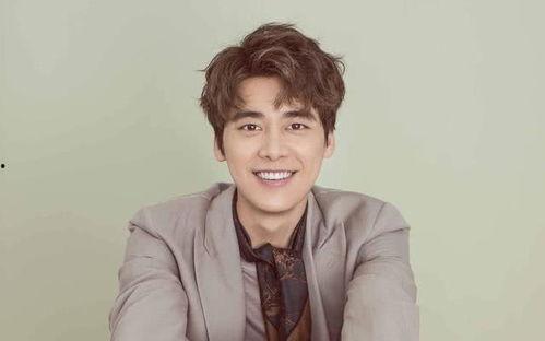 商业明星高江,商业明星的崛起之路