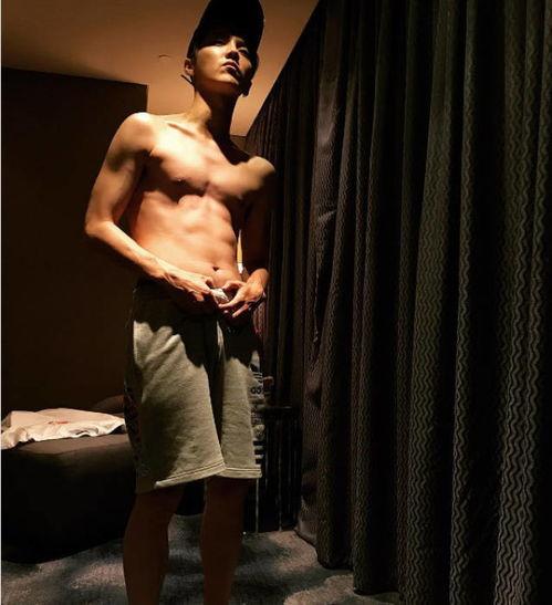 明星腹肌,健美与魅力的完美融合