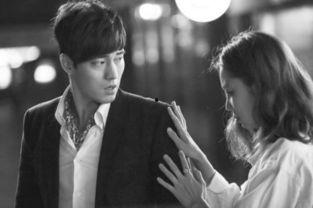 在娱乐圈吃瓜的小说男主,瓜田里的霸道总裁