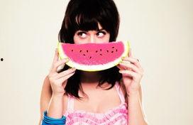 甜甜娱乐吃瓜人微博,揭秘吃瓜人微博背后的热点事件