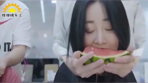 娱乐吃瓜酱小姐姐,娱乐吃瓜酱小姐姐带你揭秘娱乐圈那些事儿